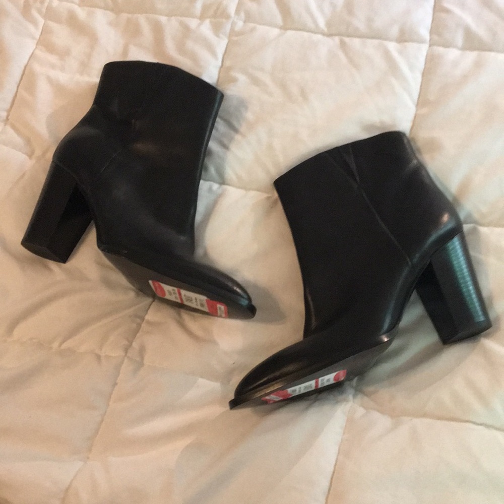 Vince booties
